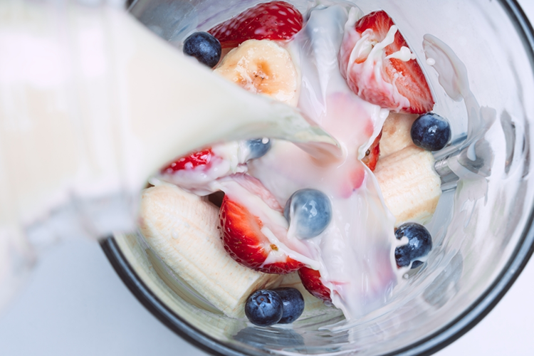 Smoothie Sehat dengan Susu Segar Greenfields: 7 Resep Lezat untuk Sarapan Bergizi
