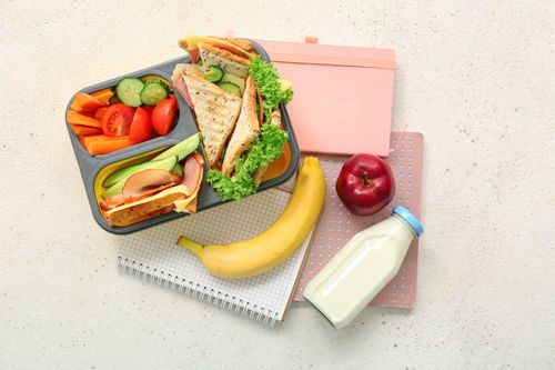 Jadi Bintang Kelas dengan Bekal Anak Sekolah yang Kaya Nutrisi dan Gizi! 