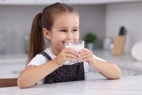 Ini Dia Susu Cair Kualitas Terbaik yang Jadi Rekomendasi Dokter Anak dan WHO